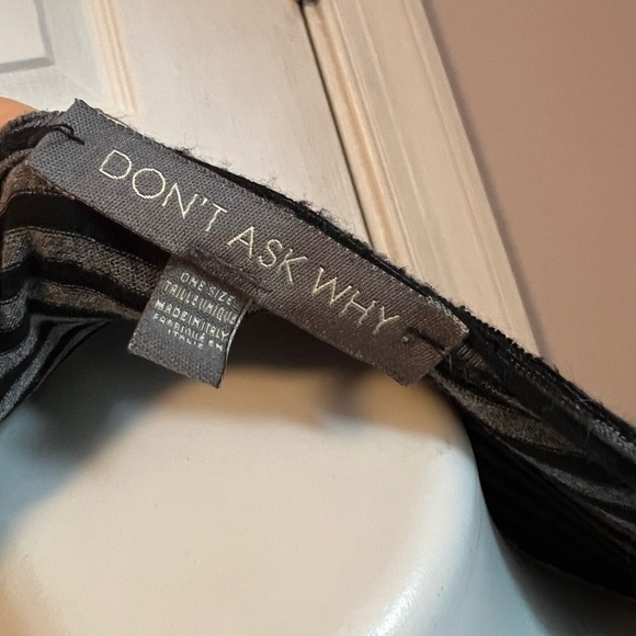 Don’t ask why gray and black striped shirt - Picture 2 of 3